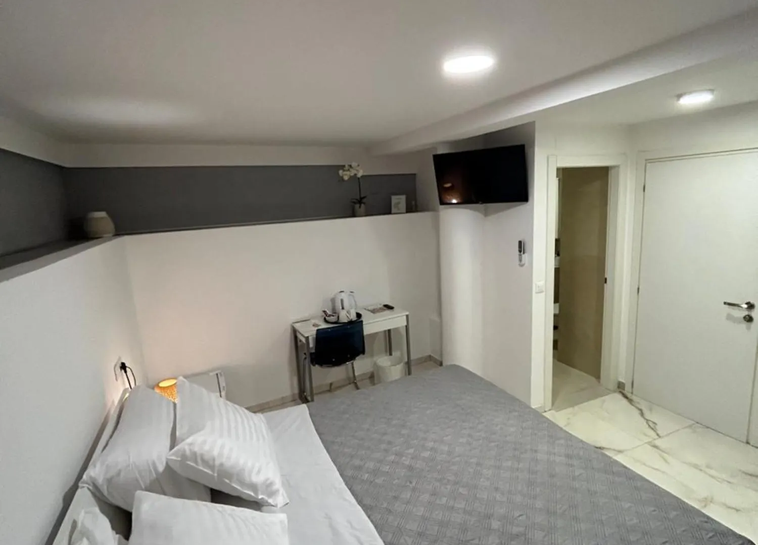 Centrooms Kovac1 Zara 0*,  Croazia