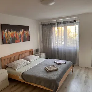 Ella Mare Apartamento